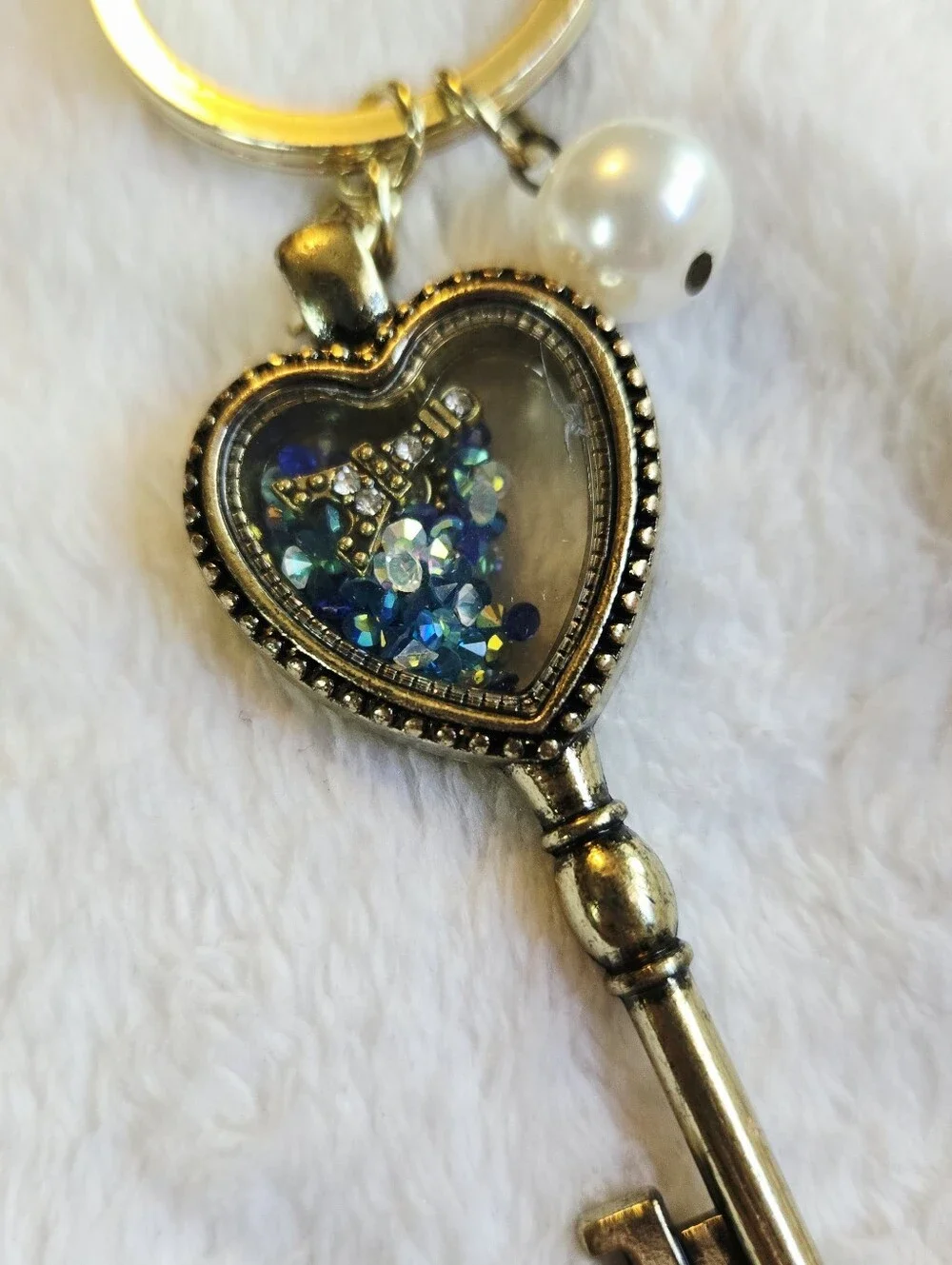 Gold Shaker Heart Key Charm Keychain with Blue Accent
